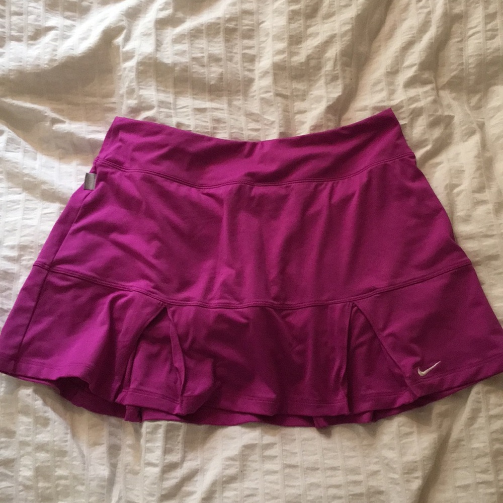 Nike tennis skort